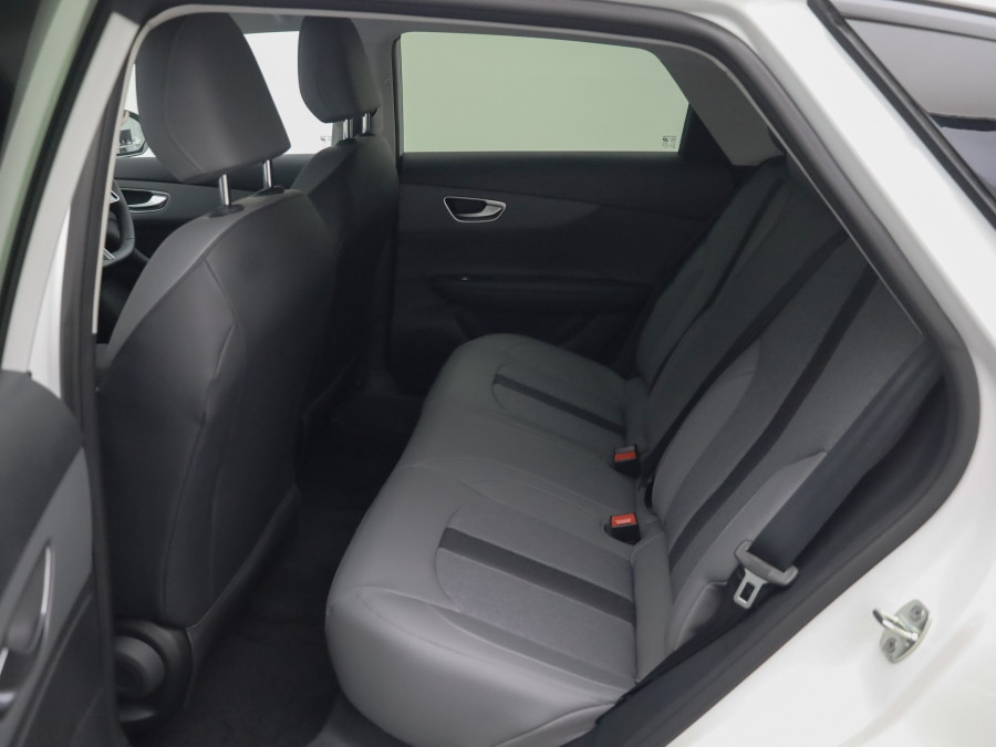 2026 MG MG4 AH4E Essence 64 Hatch Image 17