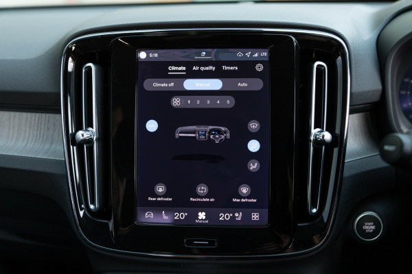2025 MY26 Volvo XC40 XZ Plus B4 SUV Image 25