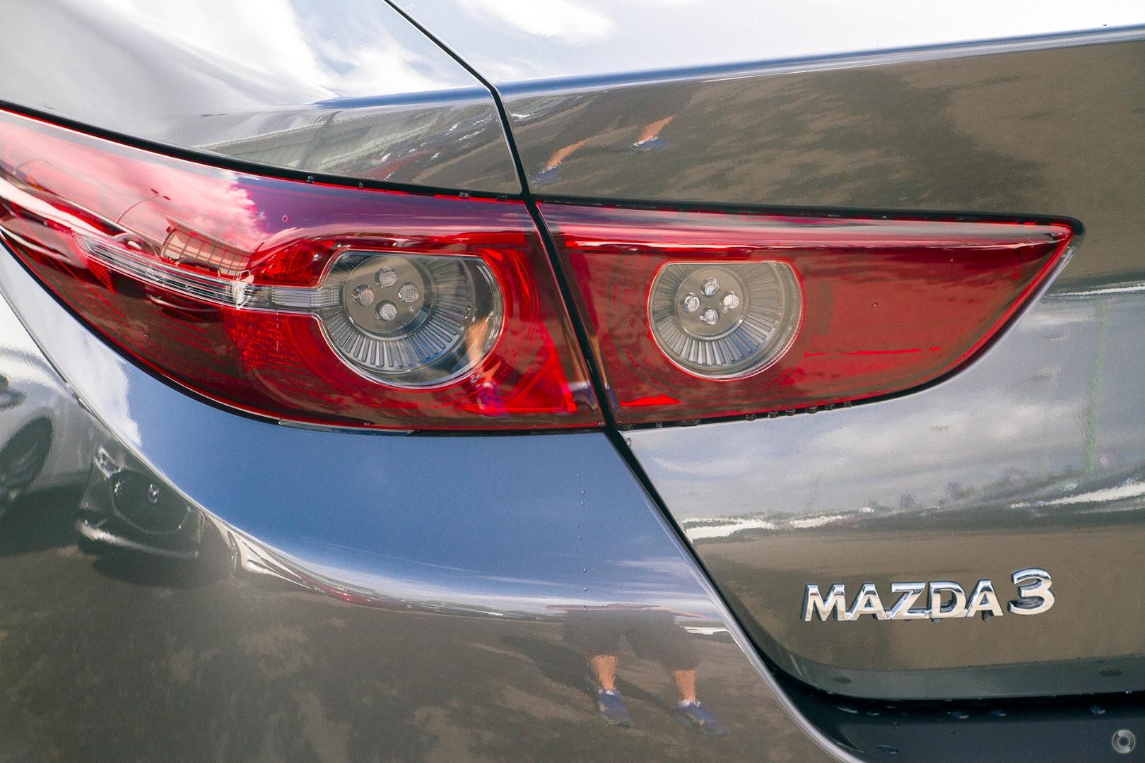 2023 Mazda 3 BP Series G20 Touring Hatch Image 7