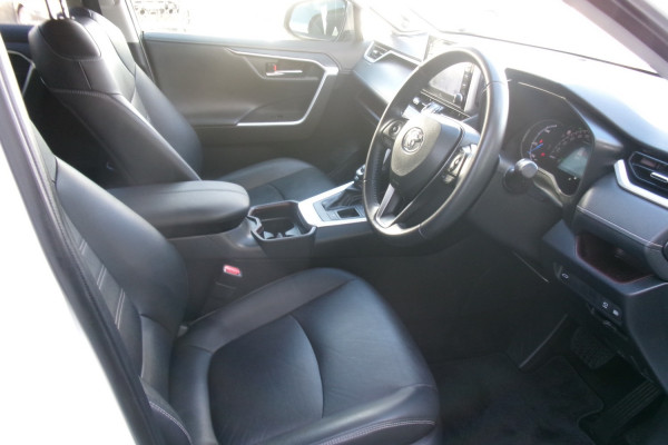 2021 Toyota RAV4 AXAH52R Cruiser SUV Image 15