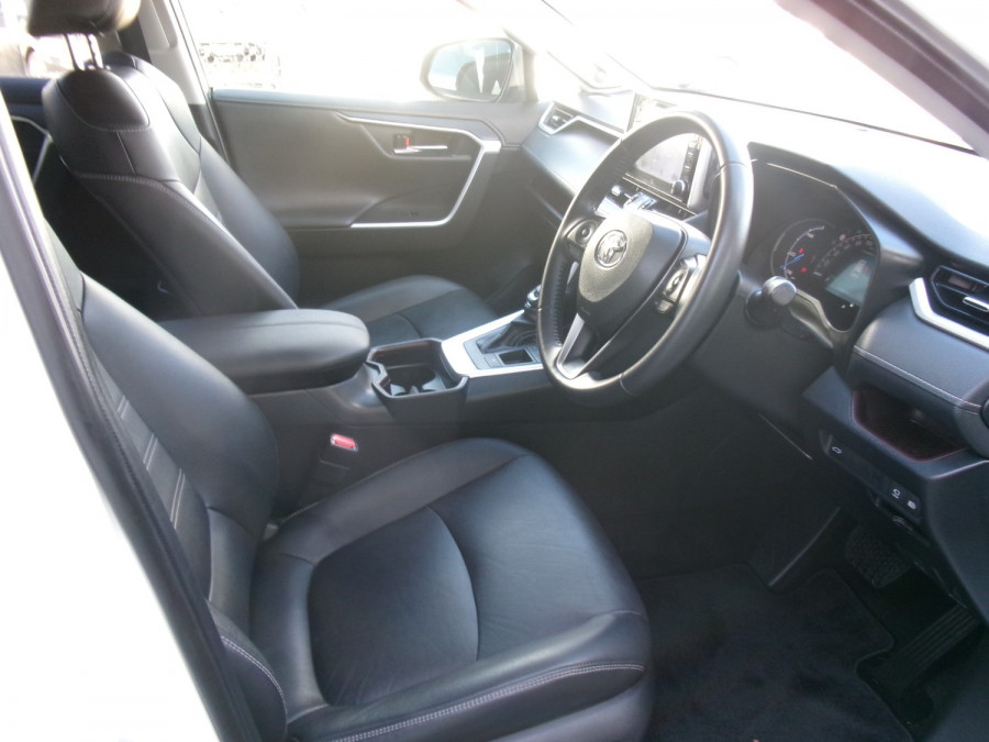 2021 Toyota RAV4 AXAH52R Cruiser SUV Image 15