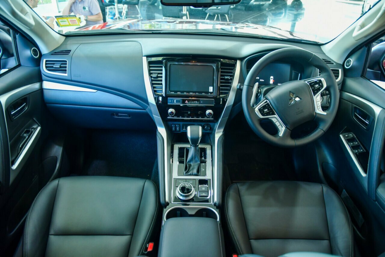 2023 Mitsubishi Pajero Sport QF Exceed SUV Image 13