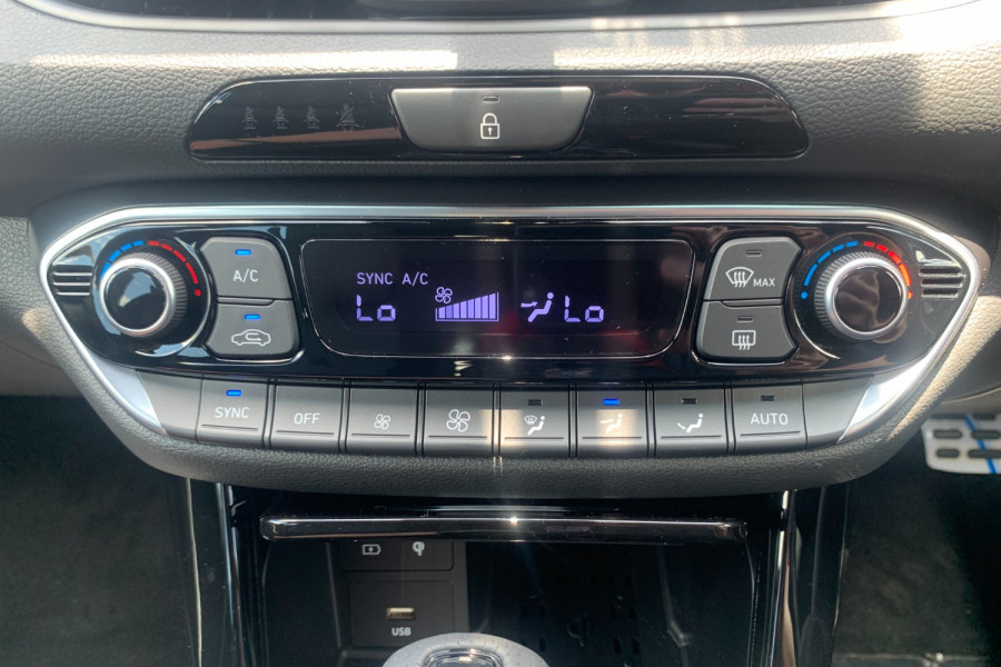 2024 MY25 Hyundai i30 PDe.V6  N Line Premium Hatch Image 16
