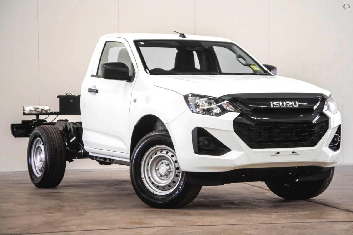 2026 MY25.5 Isuzu D-MAX RG SX Cab Chassis