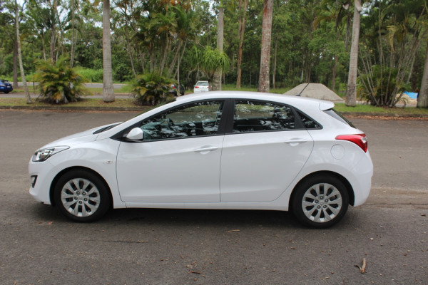 2015 MY16 Hyundai I30 Hatchback Image 5