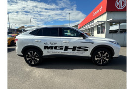 2024 MY24.5 MG HS AS33 Essence SUV