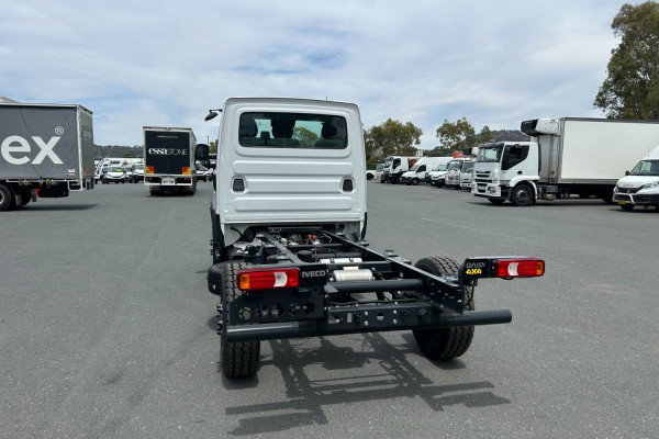 2024 MY19 Iveco Daily 4x4  Daily4x4 Cab Chassis Image 5