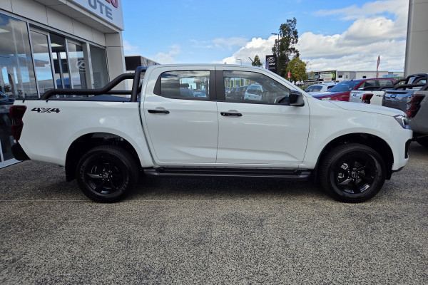 2026 Isuzu D-MAX RG X-RIDER Ute Image 2