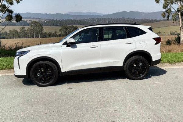 2026 GWM Haval H6 B01 Lux PHEV SUV Image 3