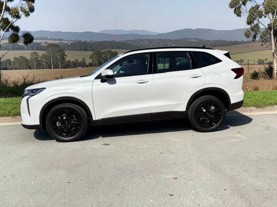 2026 GWM Haval H6 B01 Lux PHEV SUV Image 3