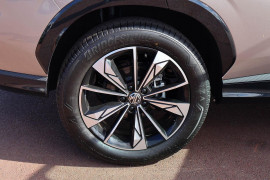 2024 MG HS AS33 Essence SUV