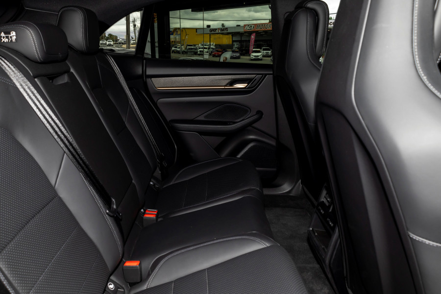2025 [THIS VEHICLE IS SOLD]