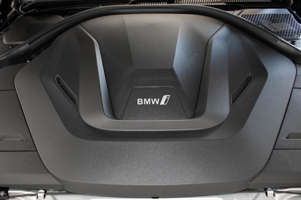 2026 BMW i4 G26 eDrive35 Hatch image 25