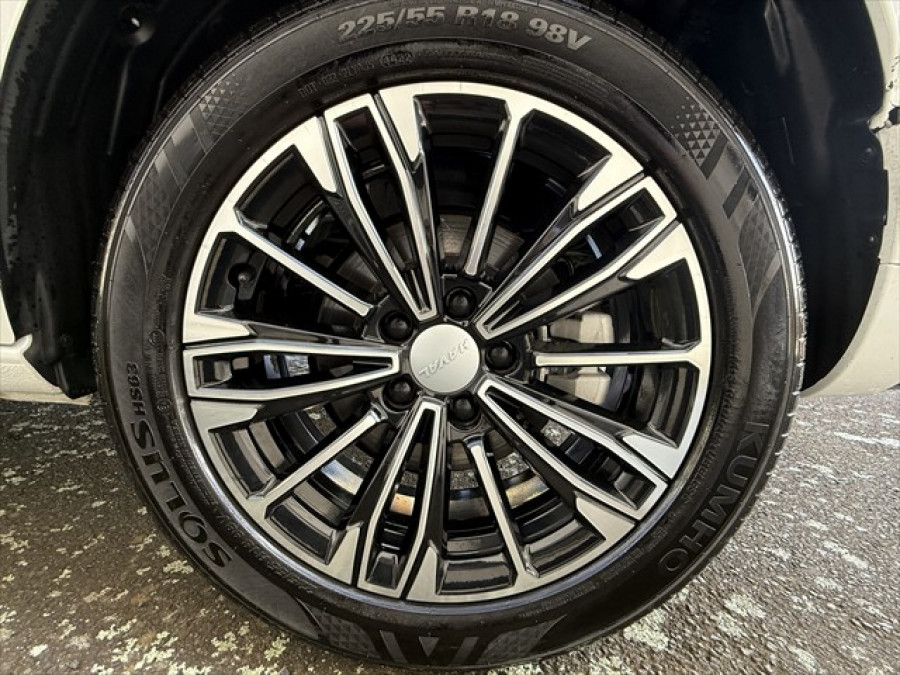 2022 Haval Jolion A01 Ultra Hybrid SUV Image 18