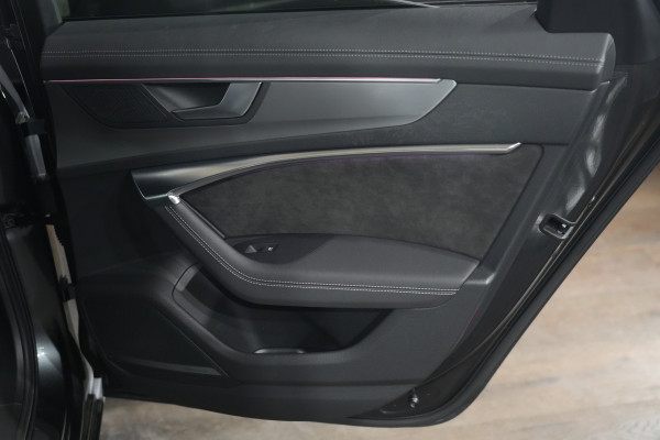 2021 Audi A6 55 TFSI S line Sedan Image 35