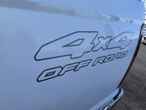 2008 Nissan Navara D22 ST-R Ute