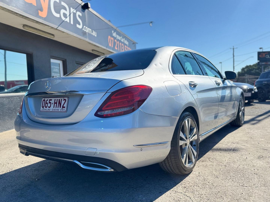2014 Mercedes-Benz C-Class W205 C200 Sedan Image 5