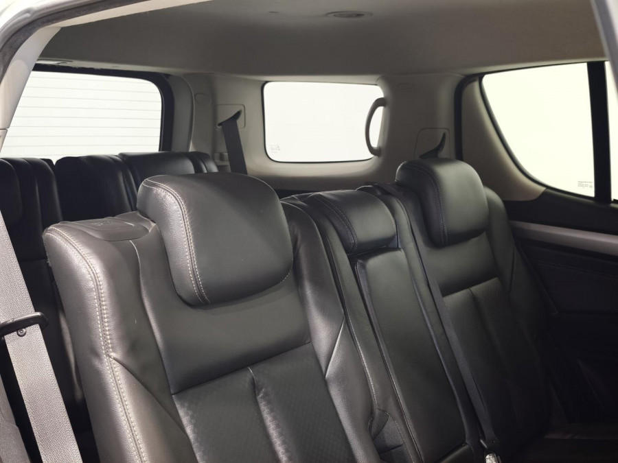 2014 Isuzu MU-X LS-T SUV Image 17