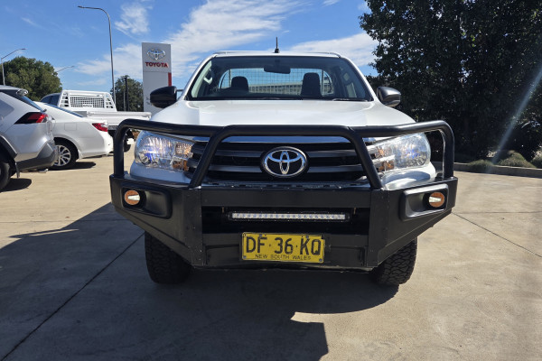 2018 Toyota HiLux  SR Single Cab Pick Up Image 2