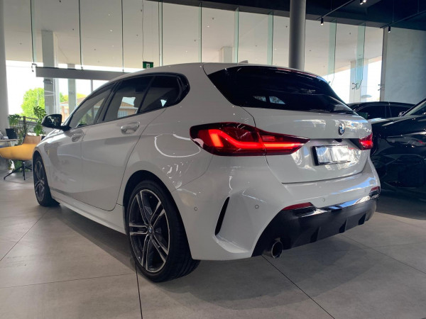 2021 BMW 1 Series F40 118i M Sport Hatch image 6