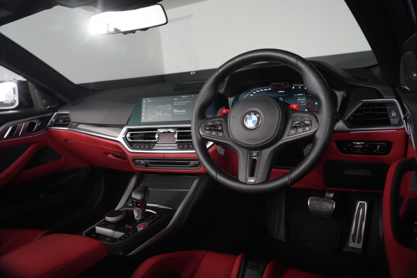 2022 BMW M4 Competition Convertible Image 27