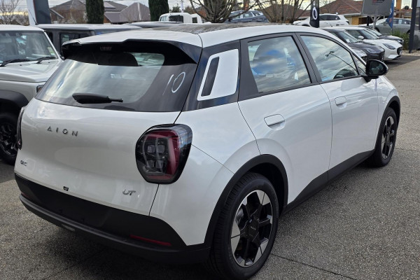 2026 AION UT No Series Luxury Hatch Image 7