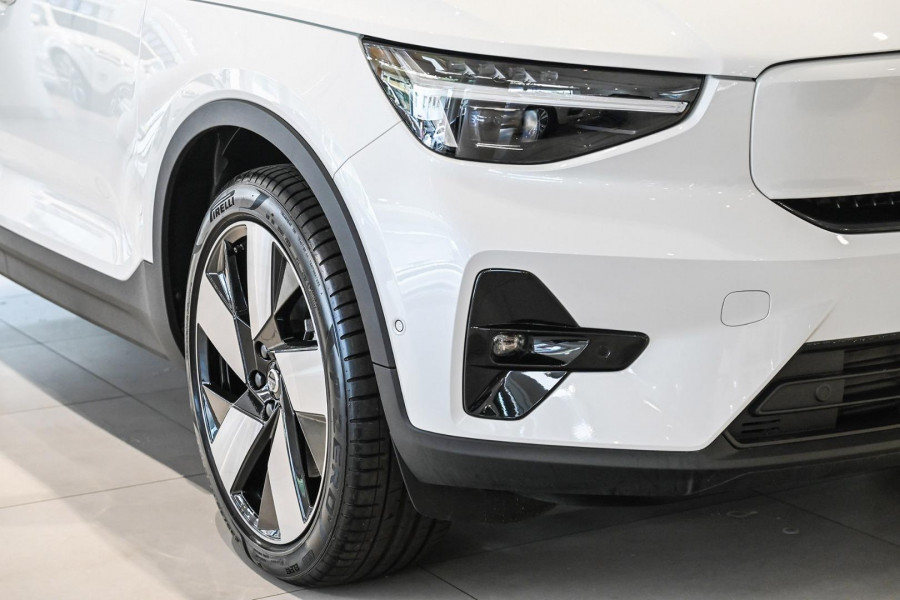 2023 MY24 Volvo C40  Recharge Twin SUV Image 19