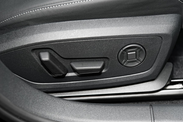 2026 Audi A3 GY TFSI 150kW S line Hatch image 17