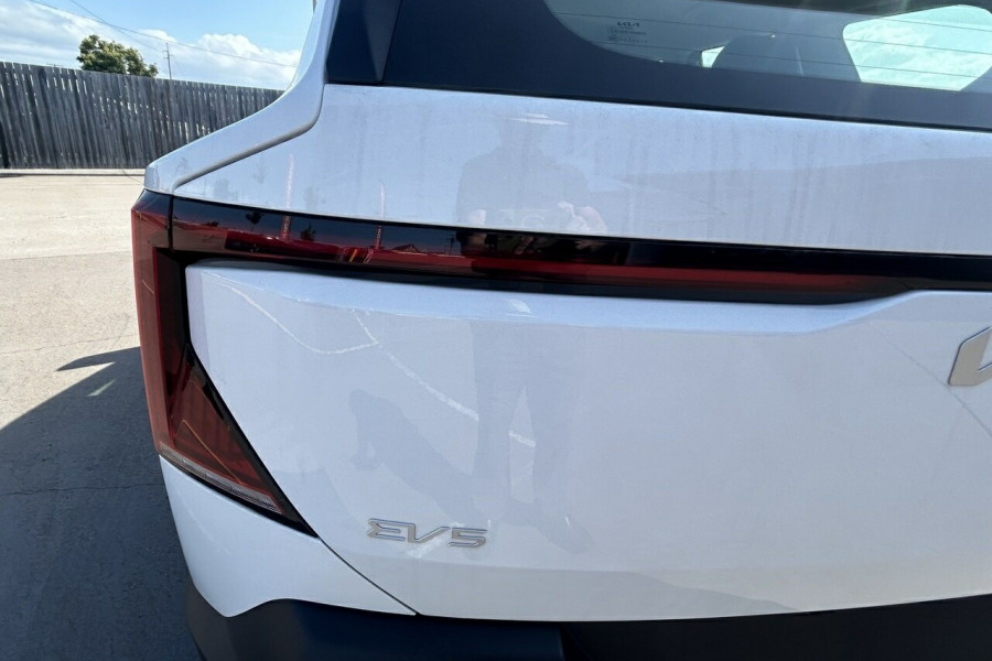 2024 MY25 Kia EV5 OVc Air Long Range SUV Image 14