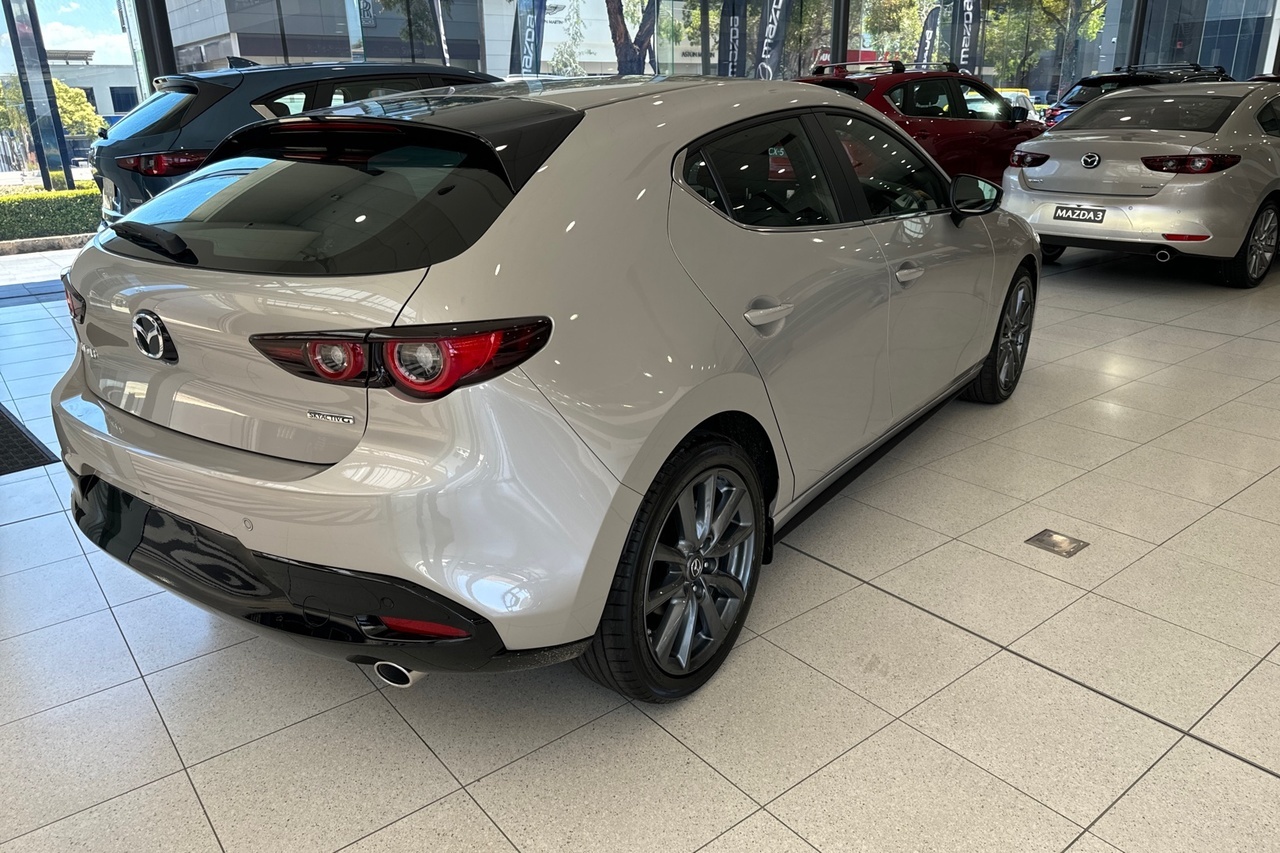 2024 Mazda 3 BP Series G20 Evolve Hatch Image 6