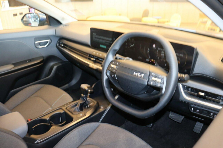 2024 MY25 Kia K4 CL4m S Sedan Image 15