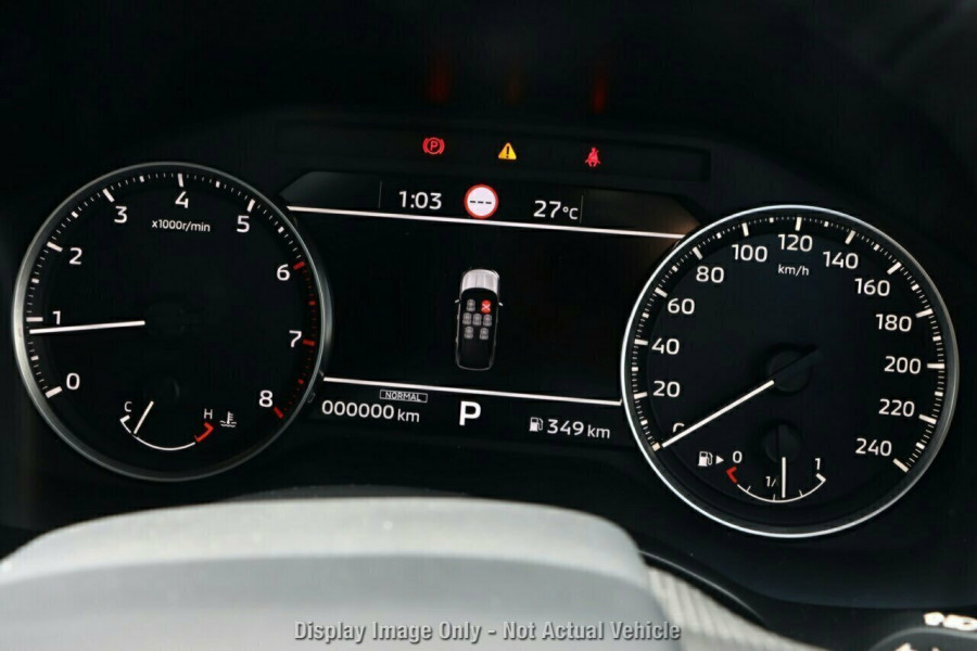 2024 Mitsubishi Outlander ZM Black Edition SUV Image 11