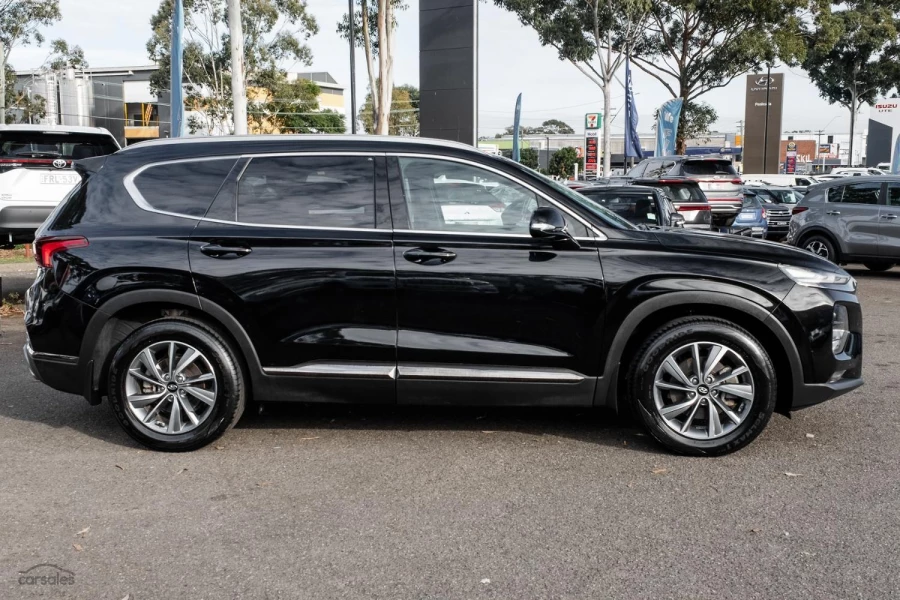 2018 MY19 Hyundai Santa Fe TM Elite SUV Image 3