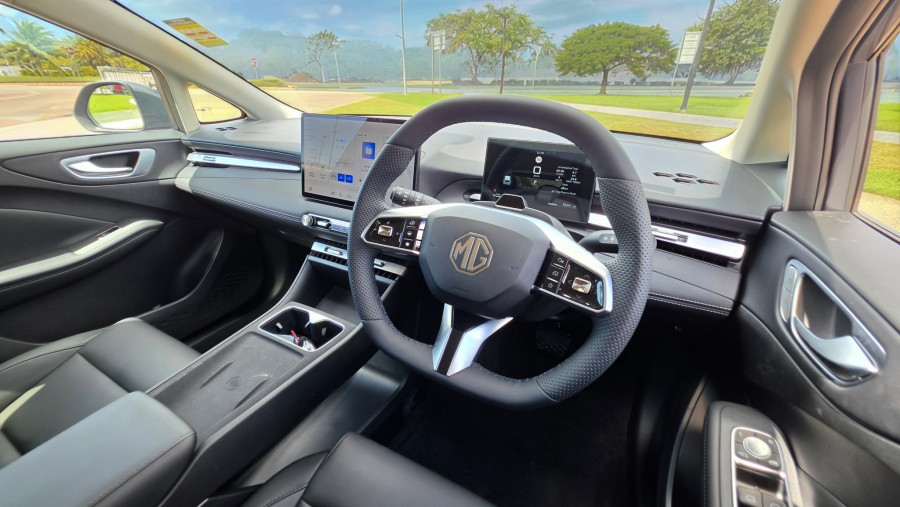 2026 MG MG4 EV Urban AH4E Essence 54 Hatch Image 4
