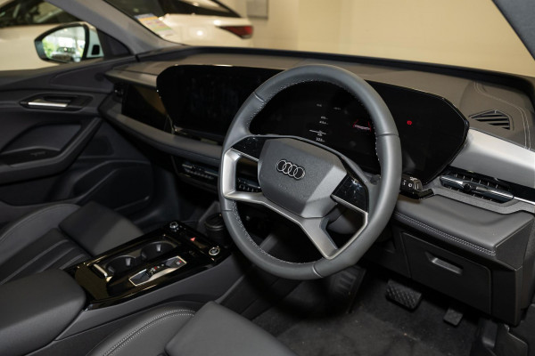 2026 Audi Q6 e-tron SUV image 6
