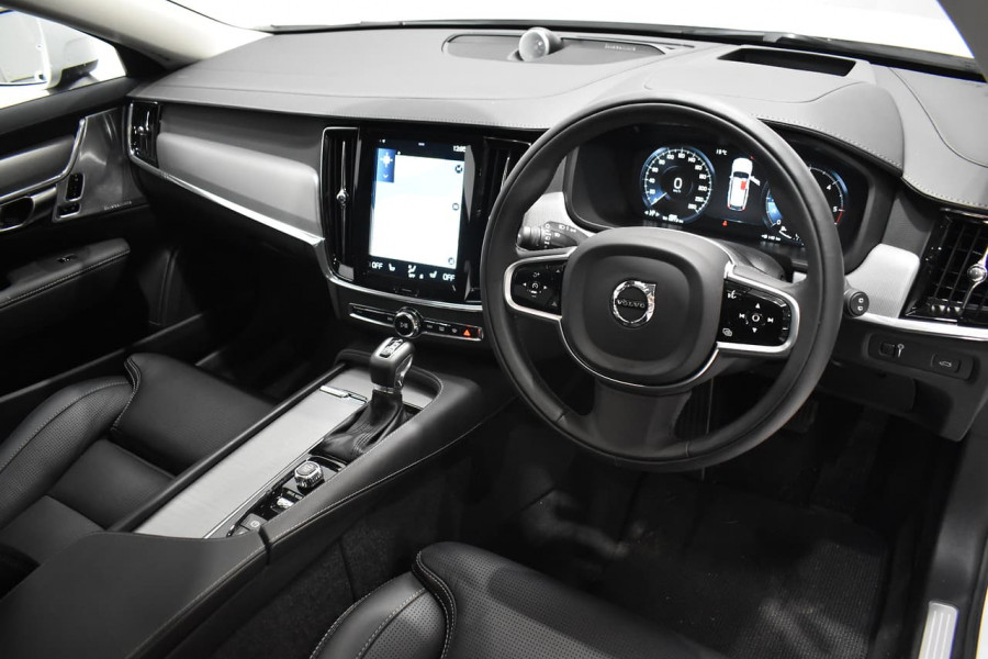 2019 Volvo V90 Cross Country (No Series) MY19 D5 Wagon Image 5