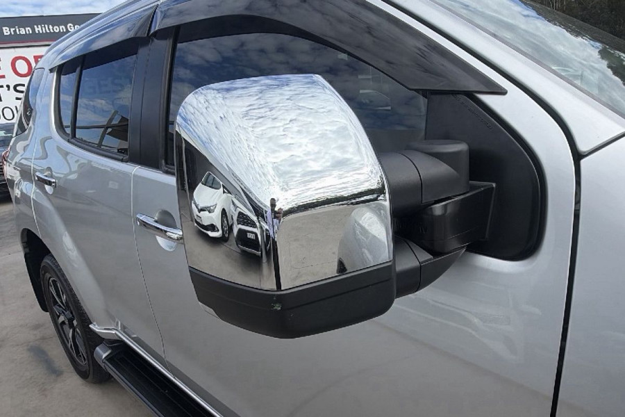 2021 Isuzu MU-X RJ LS-T SUV Image 21