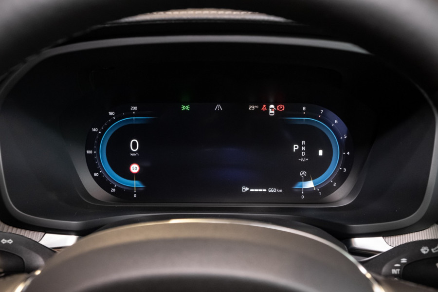 2025 Volvo V60 Cross Country Z Series Ultra B5 Bright Wagon Image 11