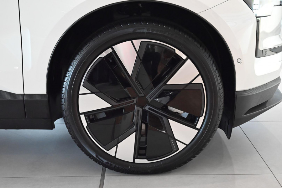 2025 Volvo EX30  Twin Motor Performance Ultra SUV