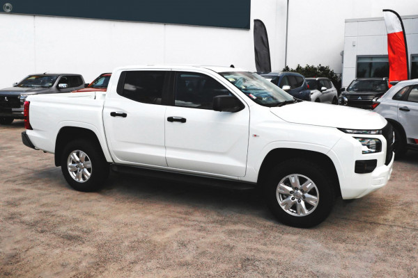 2024 Mitsubishi Triton MV GLX+ Ute Image 5