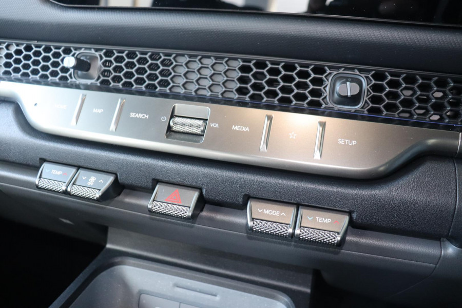 2025 MY26 Kia Tasman TK SX+ Ute Image 37