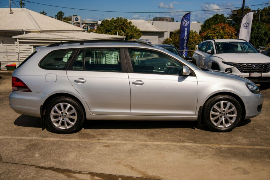2013 MY13.5 Volkswagen Golf VI 77TDI Trendline Wagon Image 4