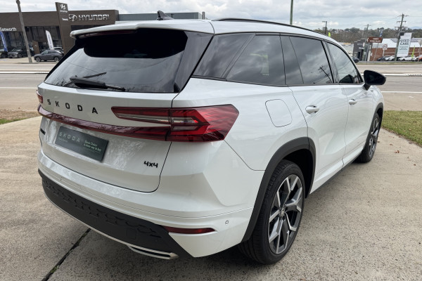 2025 MY26 Skoda Kodiaq PS 140TSI Sportline SUV Image 5