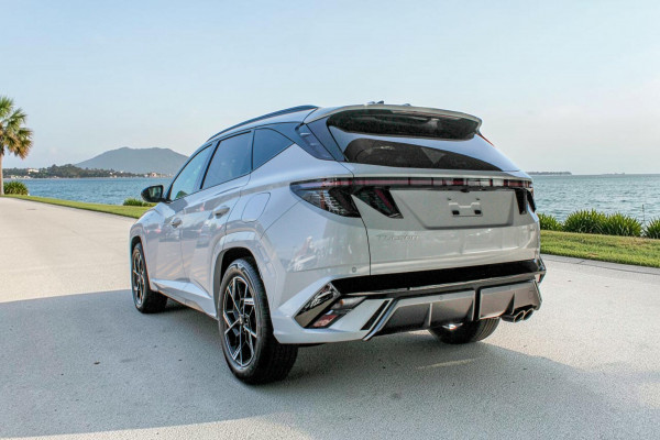 2026 Hyundai Tucson NX4.V4 Hybrid Elite N Line SUV Image 5