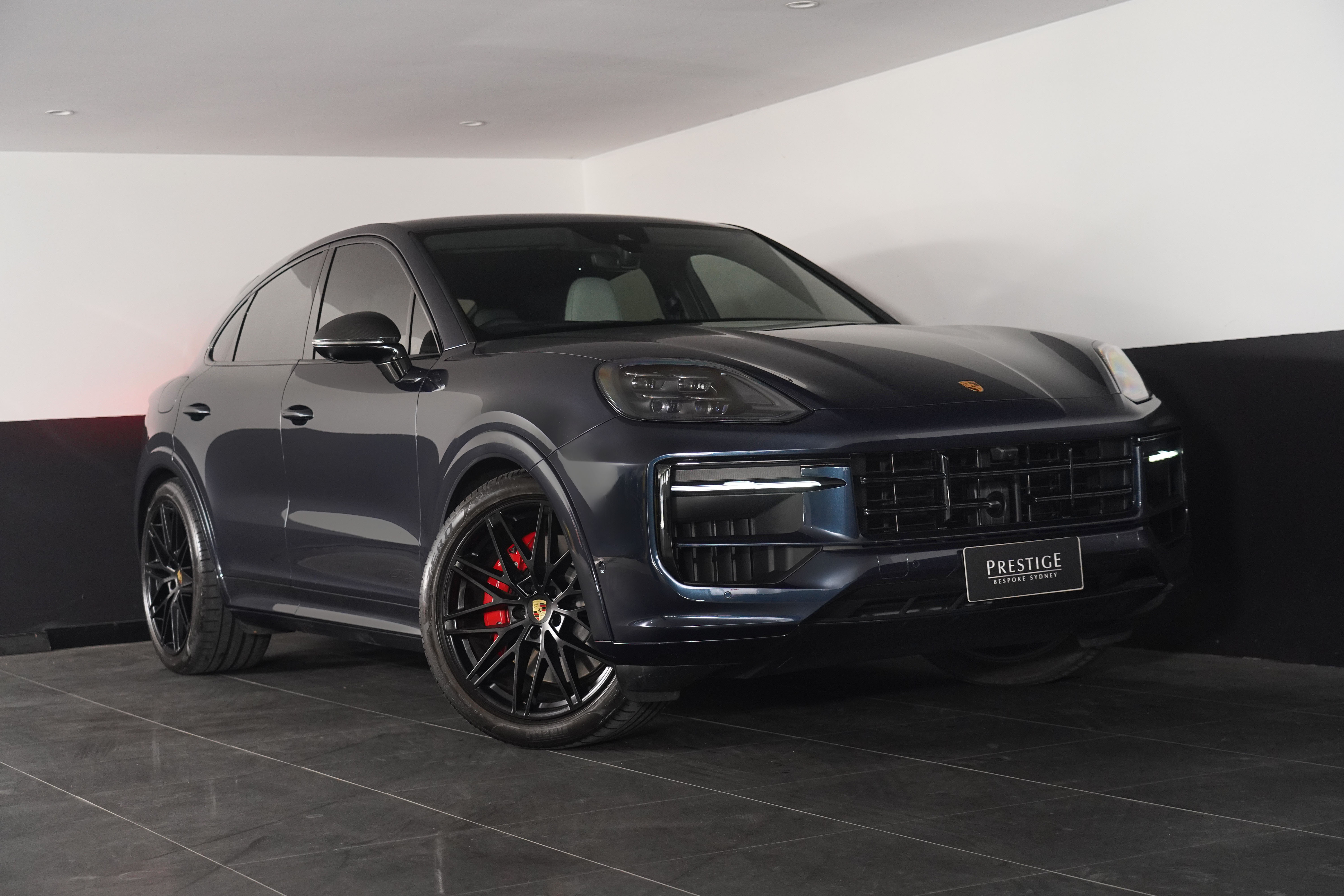 2024 Porsche Cayenne GTS SUV Image 15