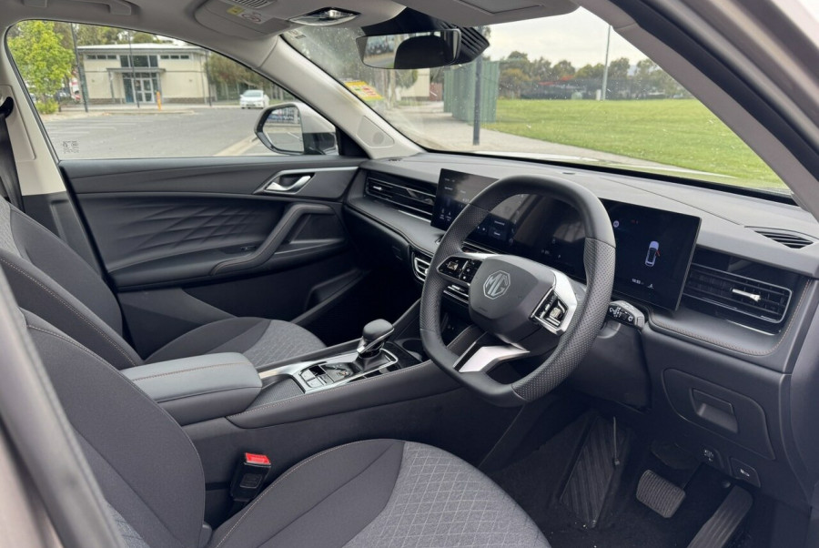 2024 MY25 MG HS AS33 Vibe SUV Image 19
