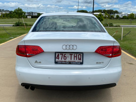 2011 Audi A4 B8 8K  Sedan