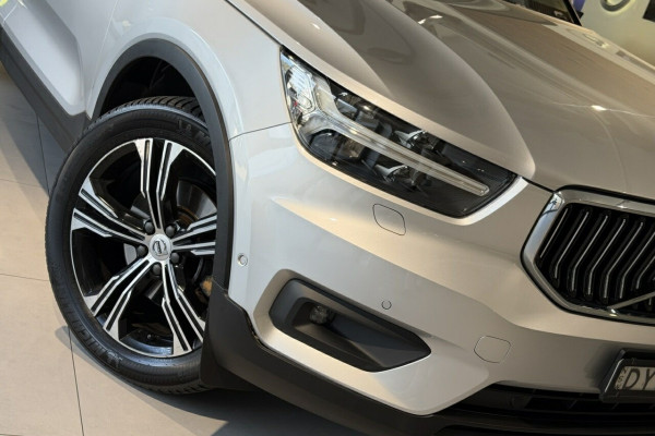 2018 MY19 Volvo XC40 XZ T4 Inscription SUV Image 2