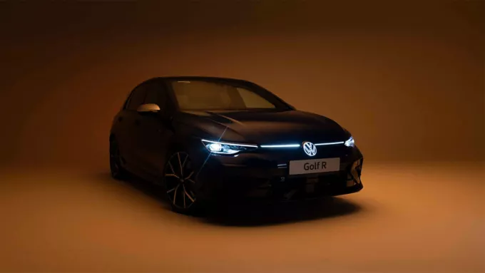 Golf R Gallery Image 2