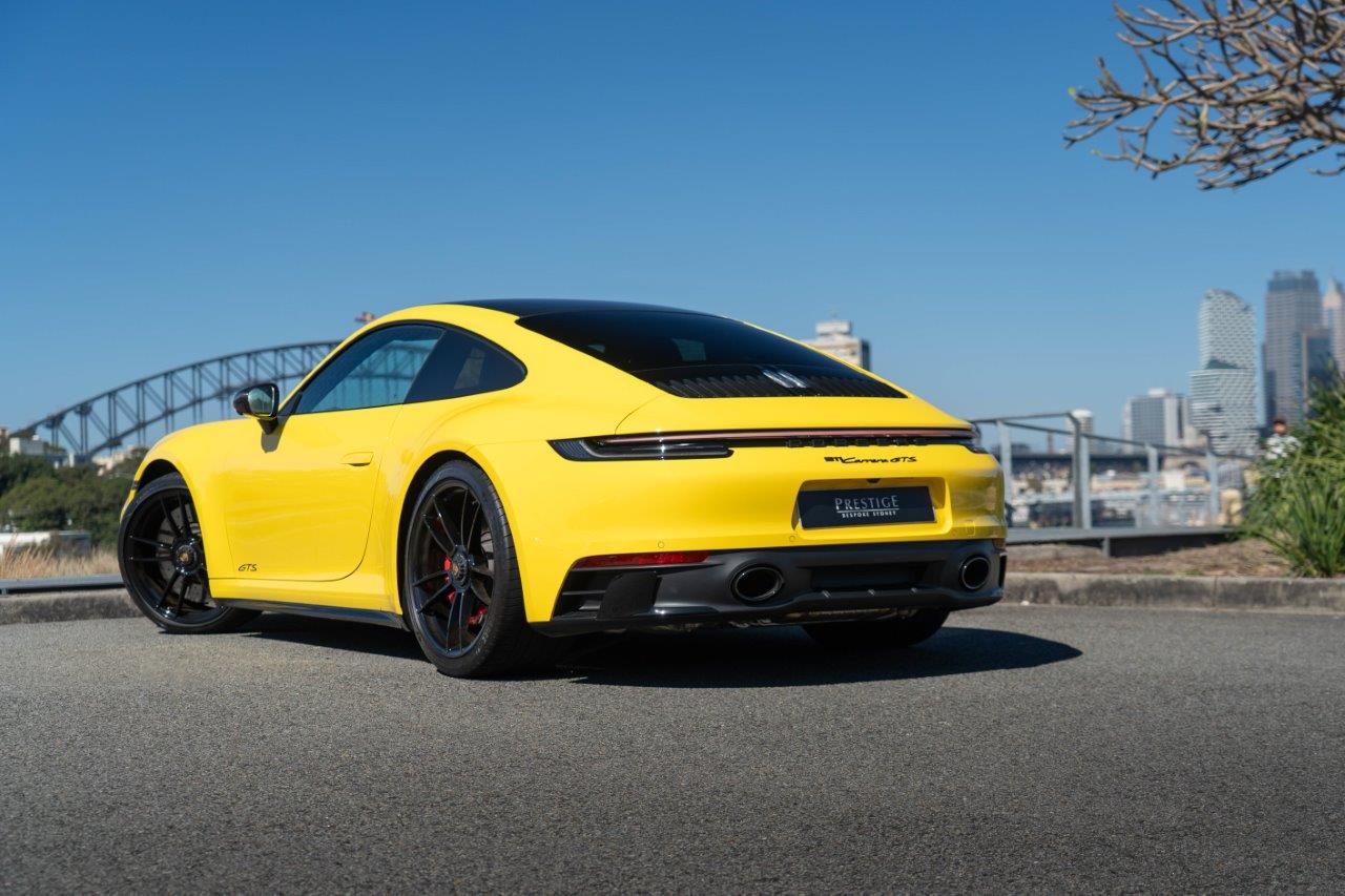 2022 Porsche 911 Carrera GTS Coupe Image 2